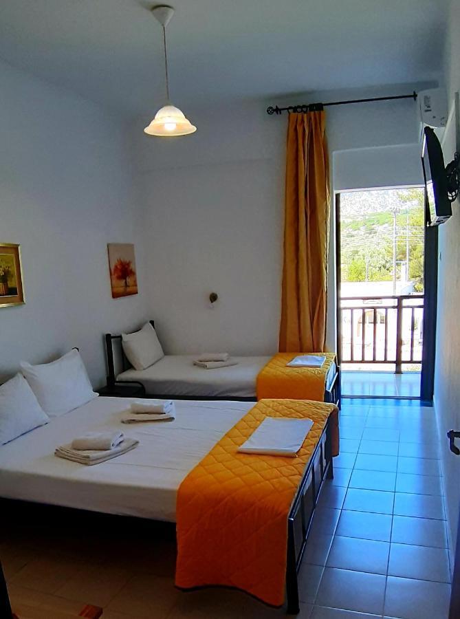 Platanos Rooms Sinoikismos Kambos Exterior photo